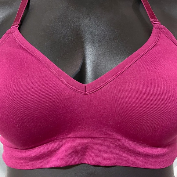 TORRID BERRY PINK DEEP V RACERBACK LIGHTLY PADDED SEAMLESS BRALETTE NEW - Picture 13 of 14